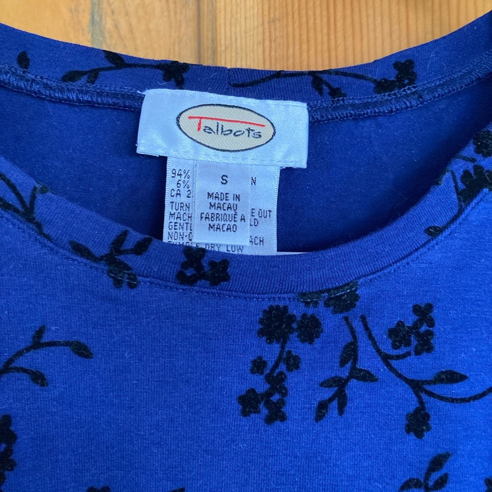 Talbots Top - Picture 2 of 3